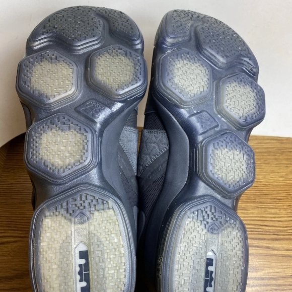 Nike Lebron XIV 14 Limited Zero Dark Thirty Mens Size 12 Black 852402-002 - Picture 13 of 14